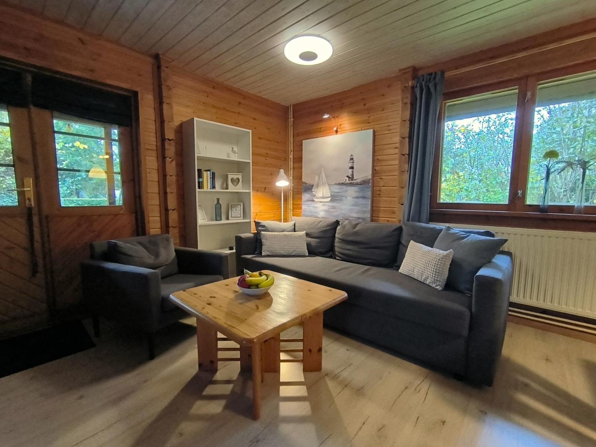 Ulmenhof Melfsen - Gemuetliches Ferienhaus Auf Dem Bauernhof Oeversee Kültér fotó